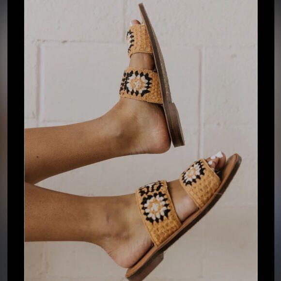 FREE PEOPLE Juliet Crochet Sandals / Multi Combo - Picture 3 of 7